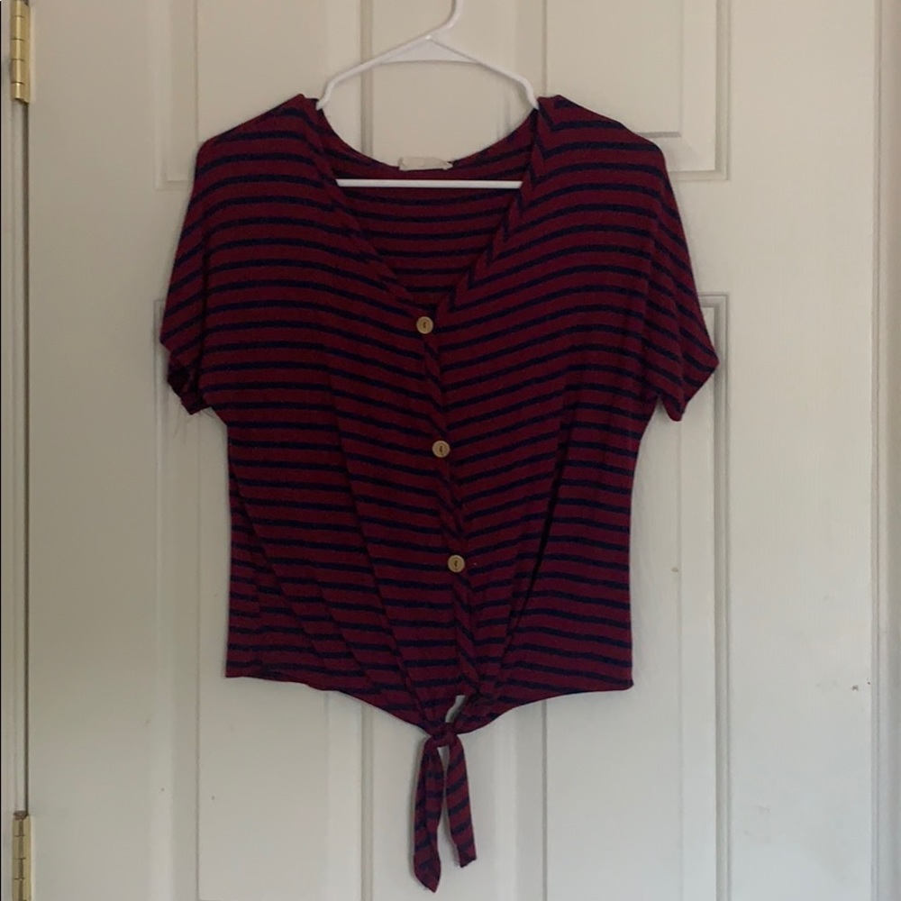 Women's Botton Tee Shirt